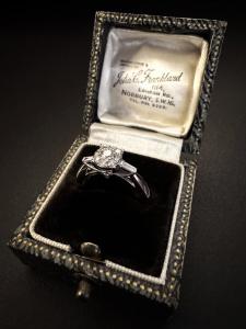 Anello  con  Diamanti  